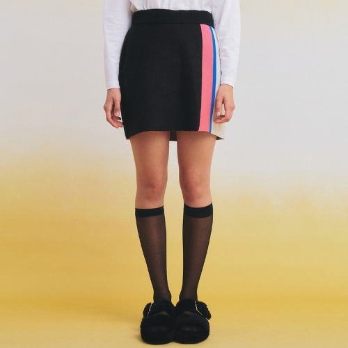 Rafflesia Knitted Skirt(BLACK)